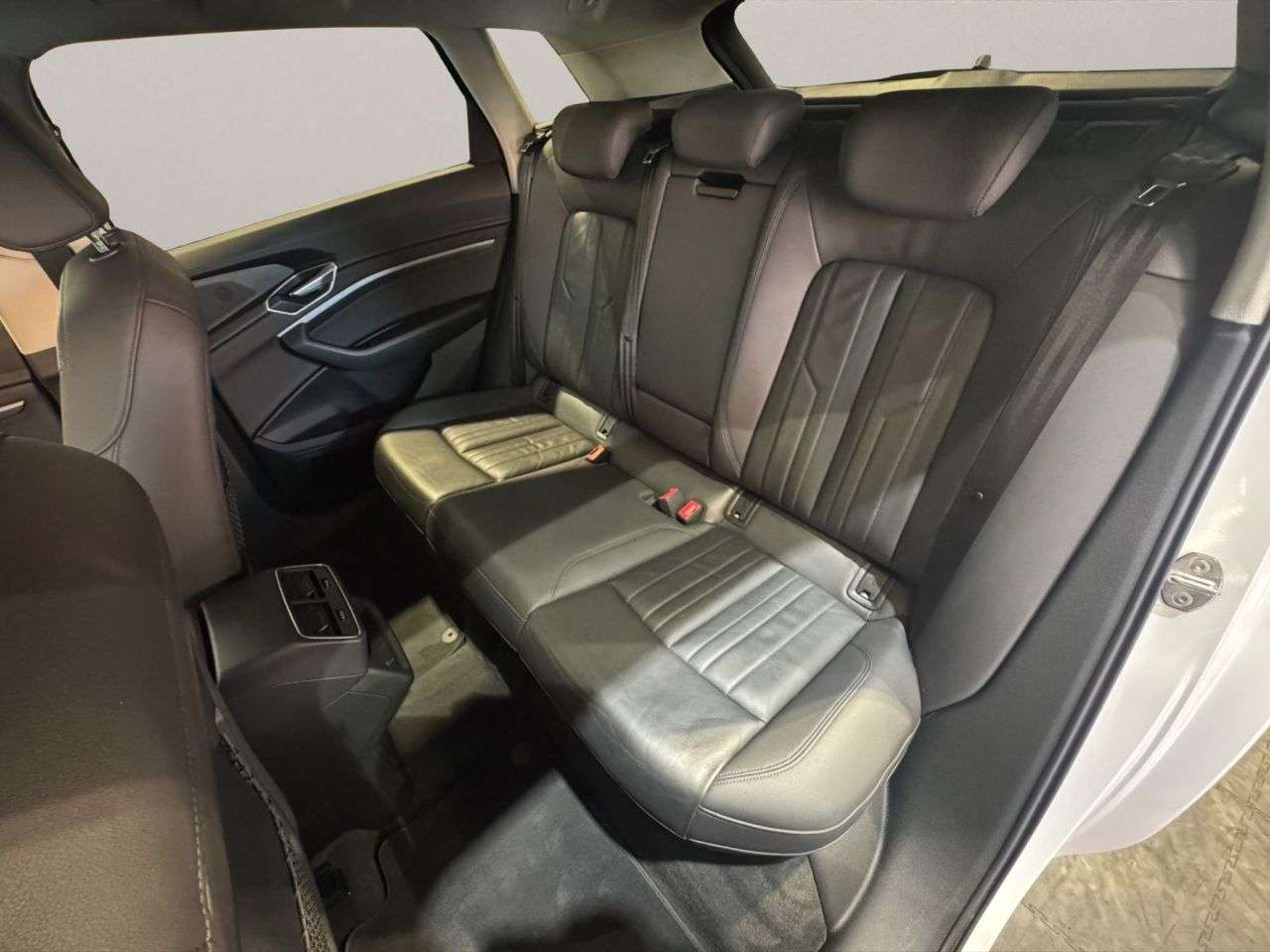 2020 AUDI E-TRON 2020 AUDI E-TRON