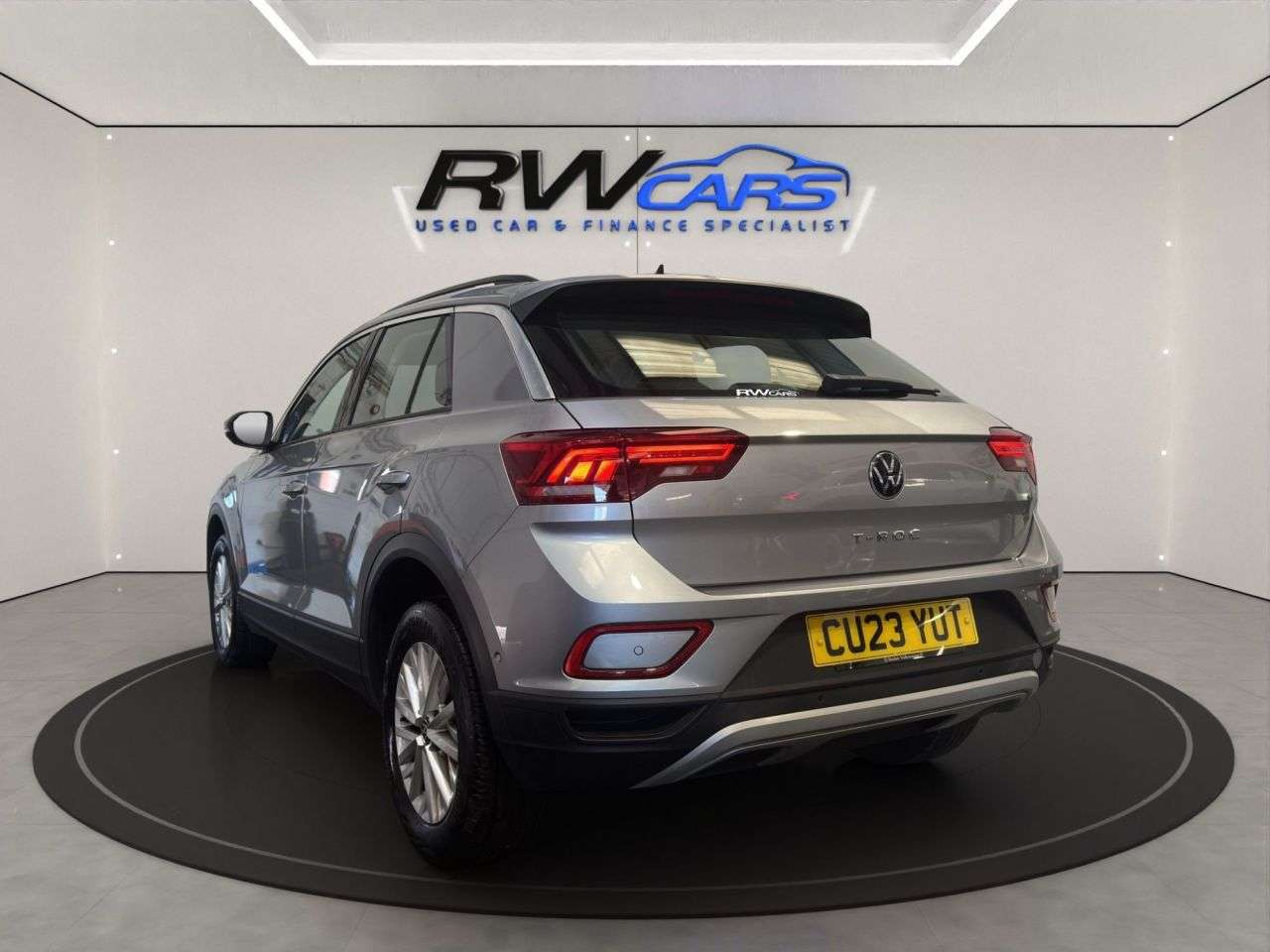 A 2023 VOLKSWAGEN T-ROC 1.5 TSI Life SUV 5dr Petrol DSG Euro 6 (s/s) (150 ps) A 2023 VOLKSWAGEN T-ROC 1.5 TSI Life SUV 5dr Petrol DSG Euro 6 (s/s) (150 ps)