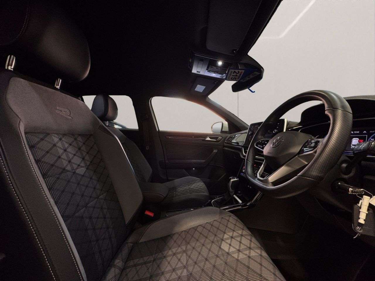 2023 VOLKSWAGEN T-ROC 2023 VOLKSWAGEN T-ROC