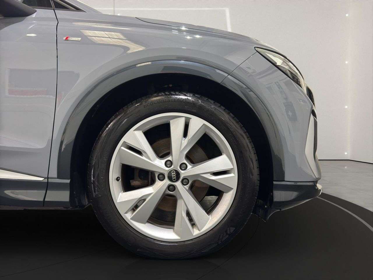 2022 AUDI Q4 E-TRON 2022 AUDI Q4 E-TRON