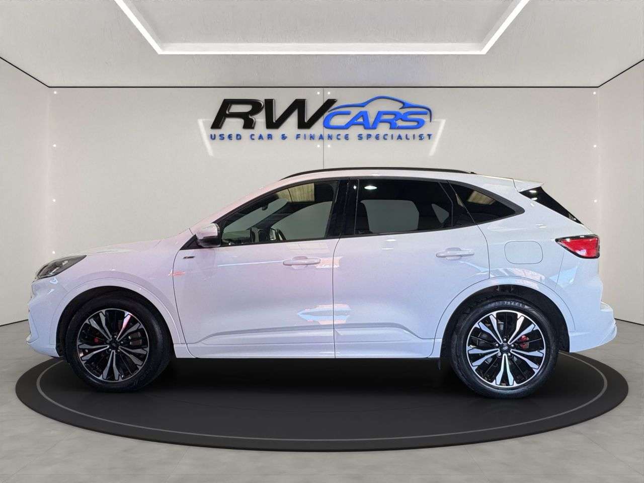 A 2023 FORD KUGA 1.5T EcoBoost ST-Line X Edition SUV 5dr Petrol Manual Euro 6 (s/s) (150 ps) A 2023 FORD KUGA 1.5T EcoBoost ST-Line X Edition SUV 5dr Petrol Manual Euro 6 (s/s) (150 ps)