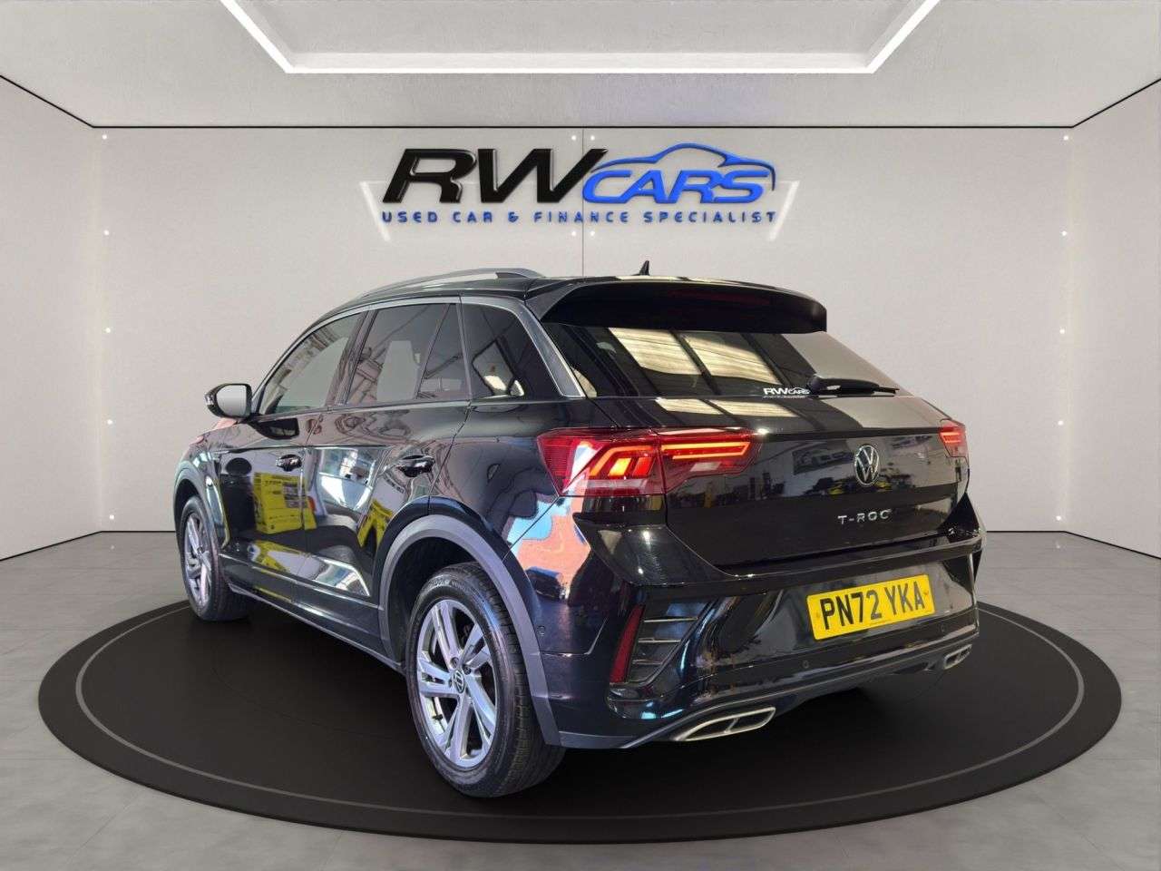 A 2022 VOLKSWAGEN T-ROC 1.5 TSI R-Line SUV 5dr Petrol DSG Euro 6 (s/s) (150 ps) A 2022 VOLKSWAGEN T-ROC 1.5 TSI R-Line SUV 5dr Petrol DSG Euro 6 (s/s) (150 ps)