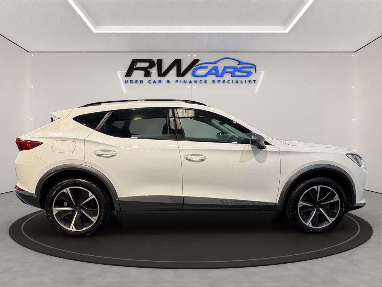 2023 CUPRA FORMENTOR 2023 CUPRA FORMENTOR