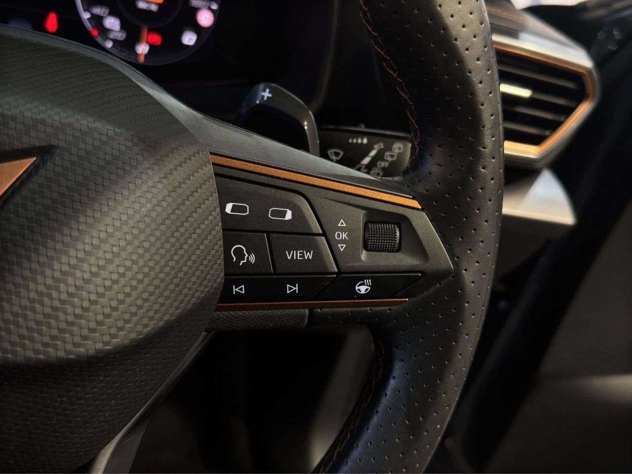 2023 CUPRA FORMENTOR 2023 CUPRA FORMENTOR