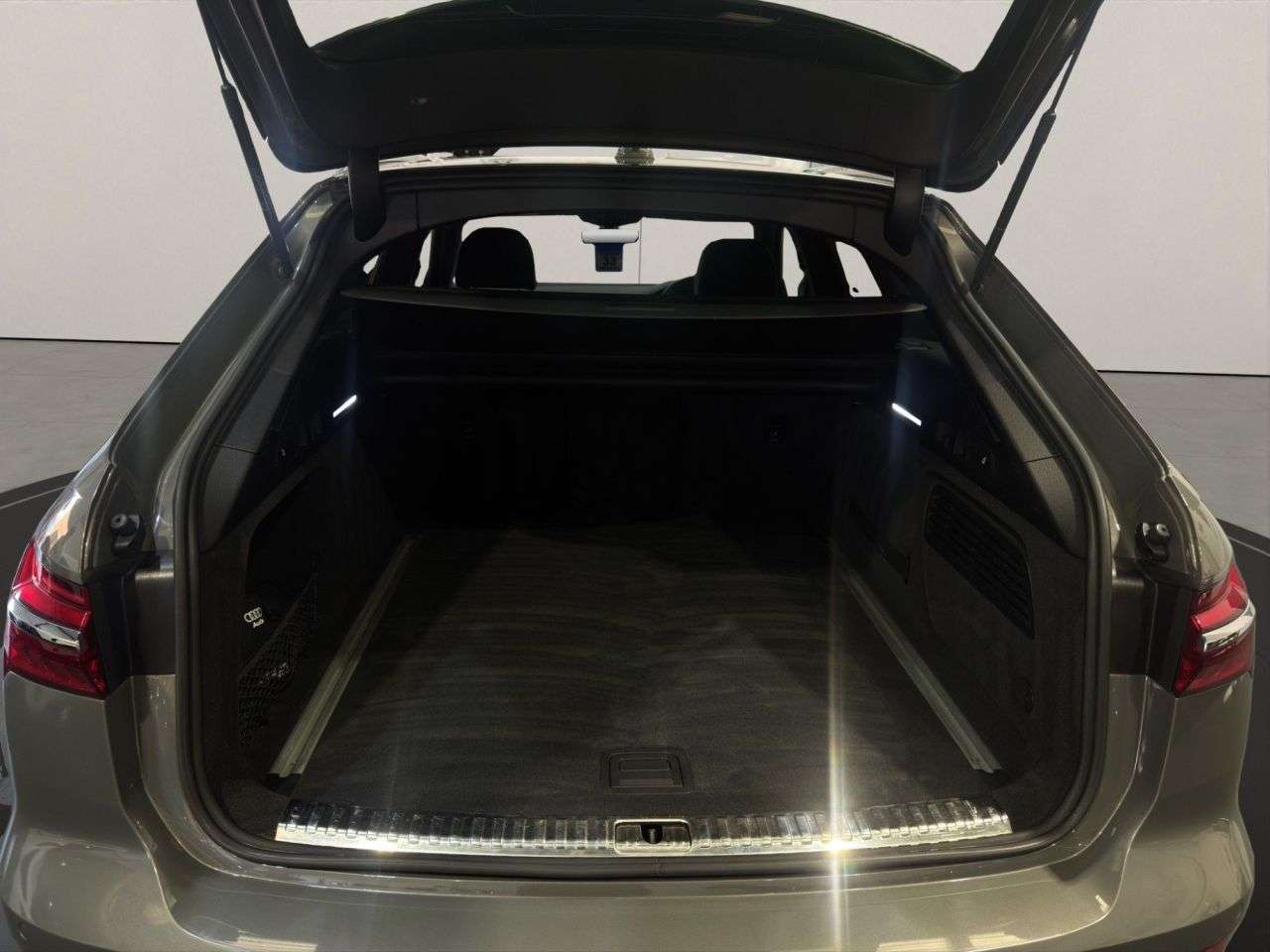 2022 AUDI A6 AVANT 2022 AUDI A6 AVANT