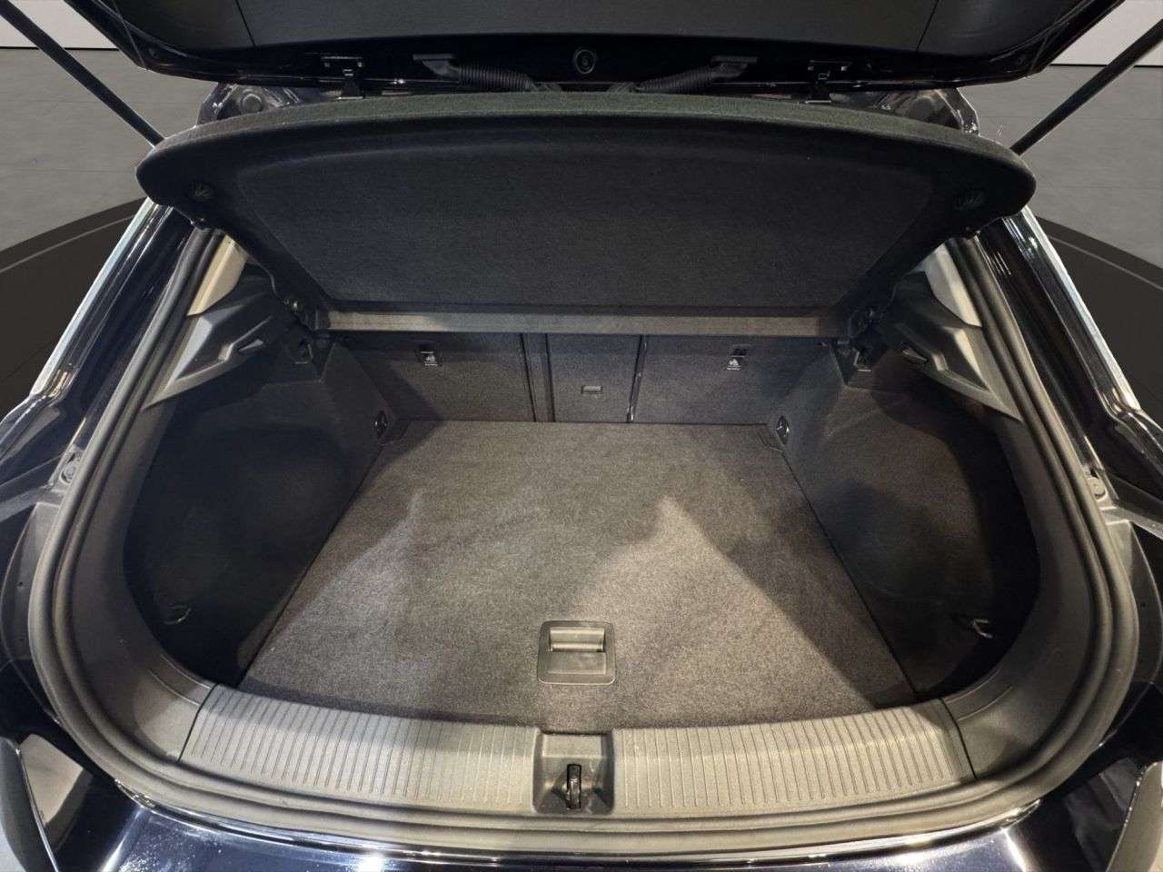 2021 VOLKSWAGEN T-ROC 2021 VOLKSWAGEN T-ROC