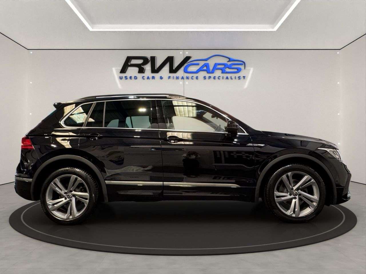 2023 VOLKSWAGEN TIGUAN 2023 VOLKSWAGEN TIGUAN