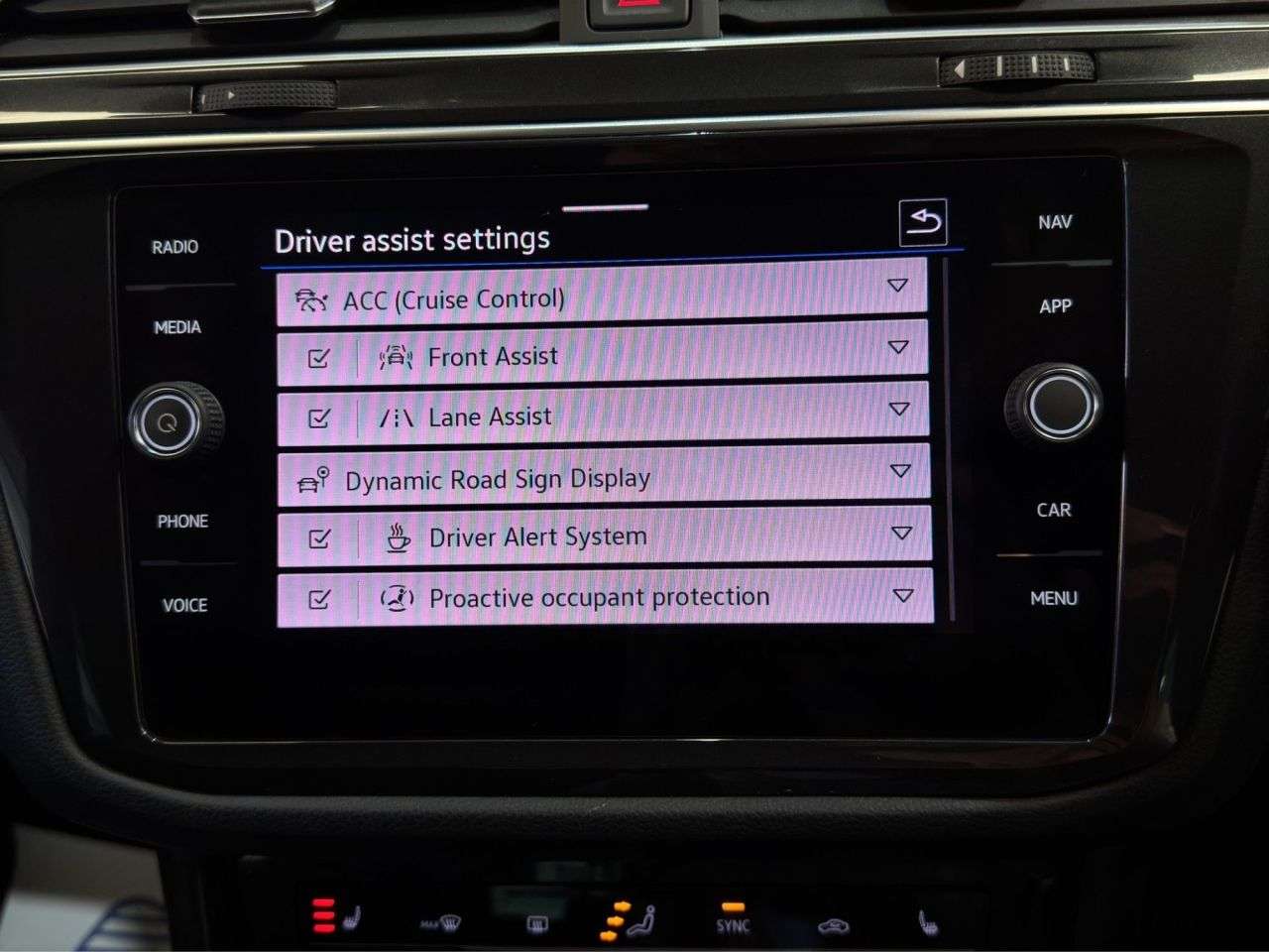 2023 VOLKSWAGEN TIGUAN 2023 VOLKSWAGEN TIGUAN