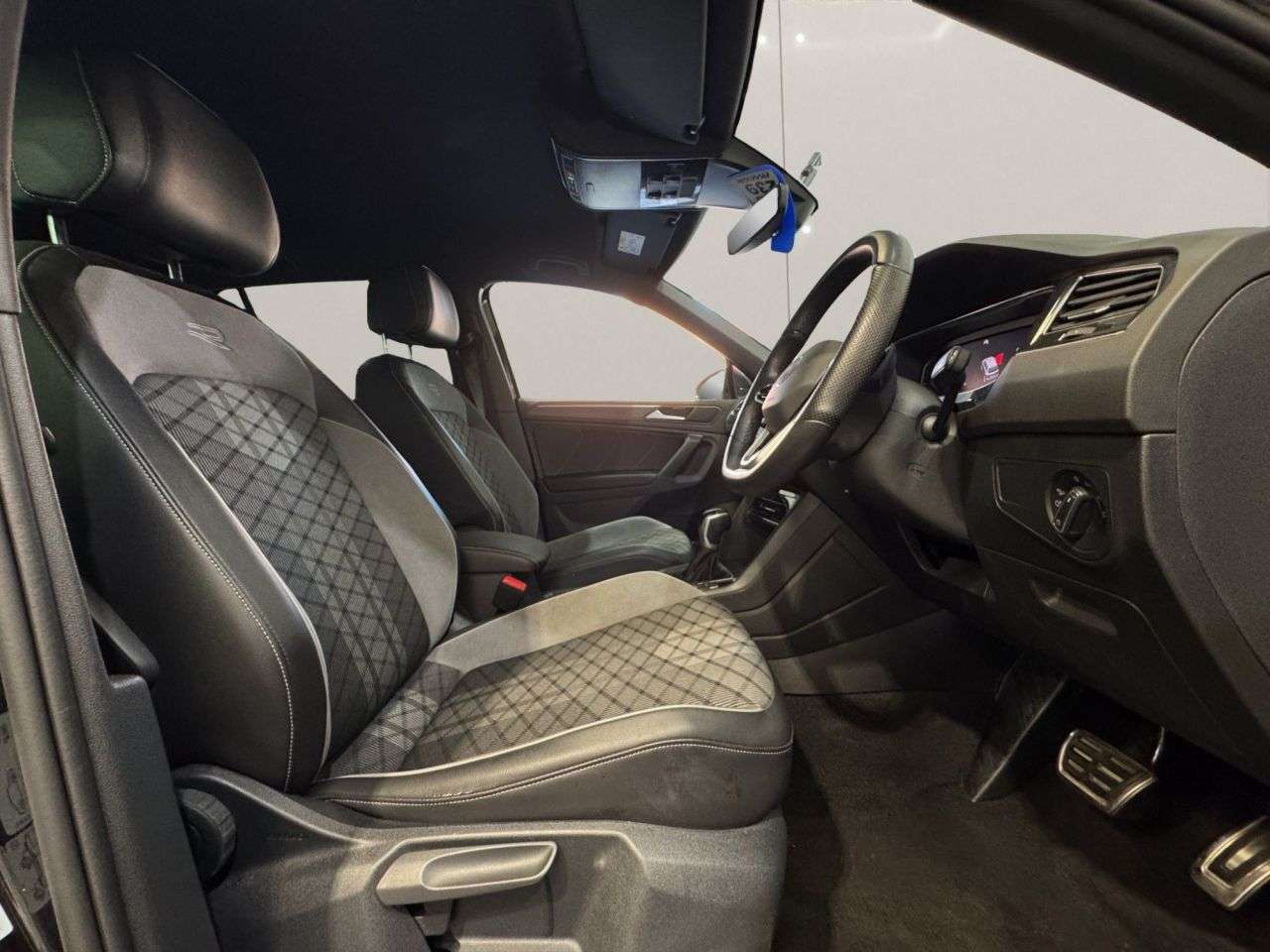 2023 VOLKSWAGEN TIGUAN 2023 VOLKSWAGEN TIGUAN