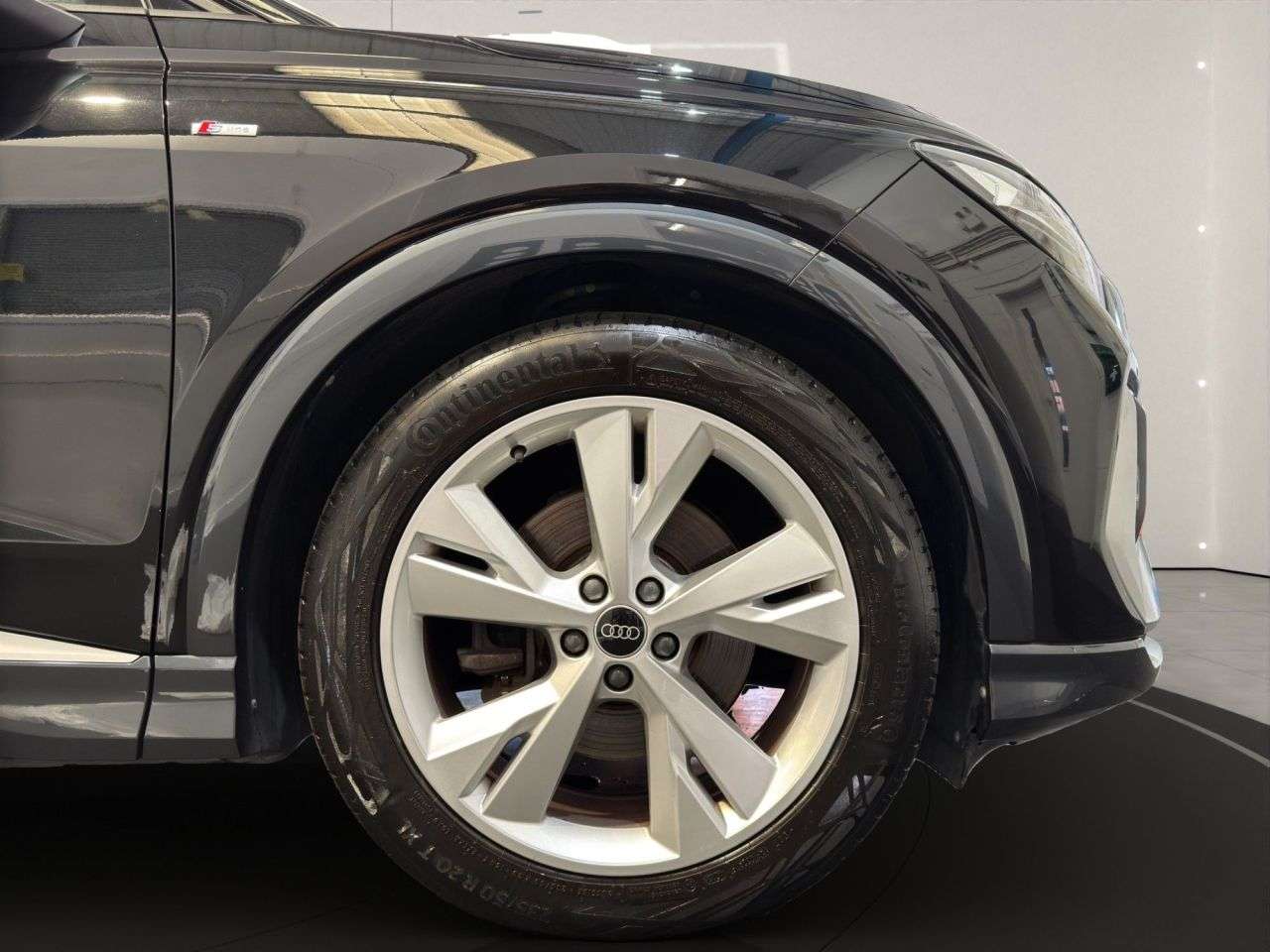 2022 AUDI Q4 E-TRON 2022 AUDI Q4 E-TRON