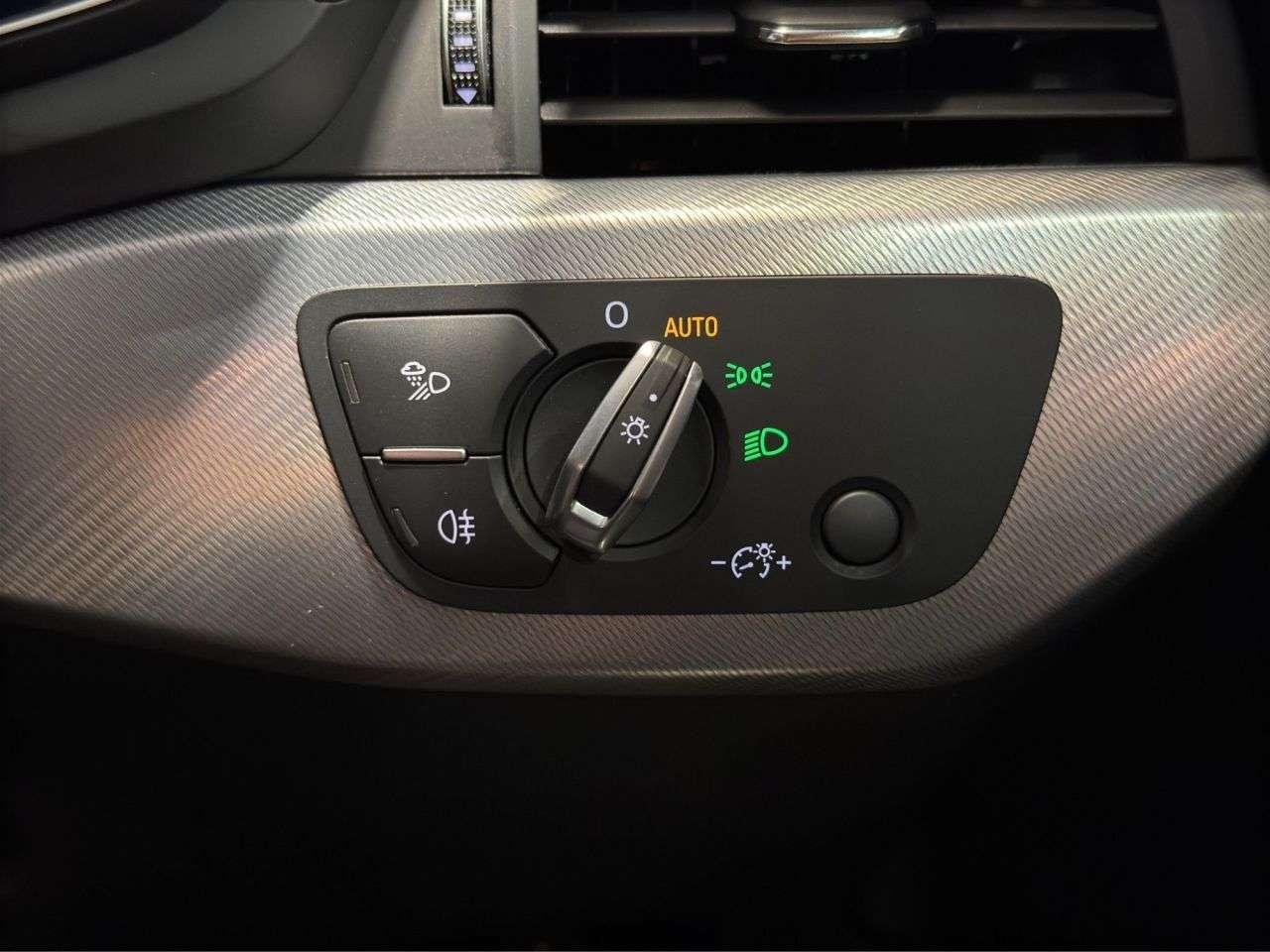 2022 AUDI A4 2022 AUDI A4