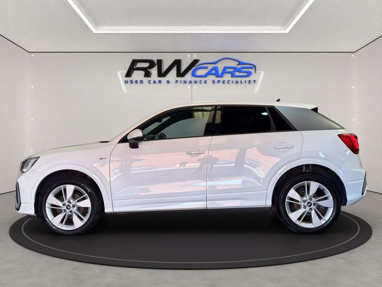 A 2021 AUDI Q2 1.5 TFSI CoD 35 S line SUV 5dr Petrol S Tronic Euro 6 (s/s) (150 ps) A 2021 AUDI Q2 1.5 TFSI CoD 35 S line SUV 5dr Petrol S Tronic Euro 6 (s/s) (150 ps)