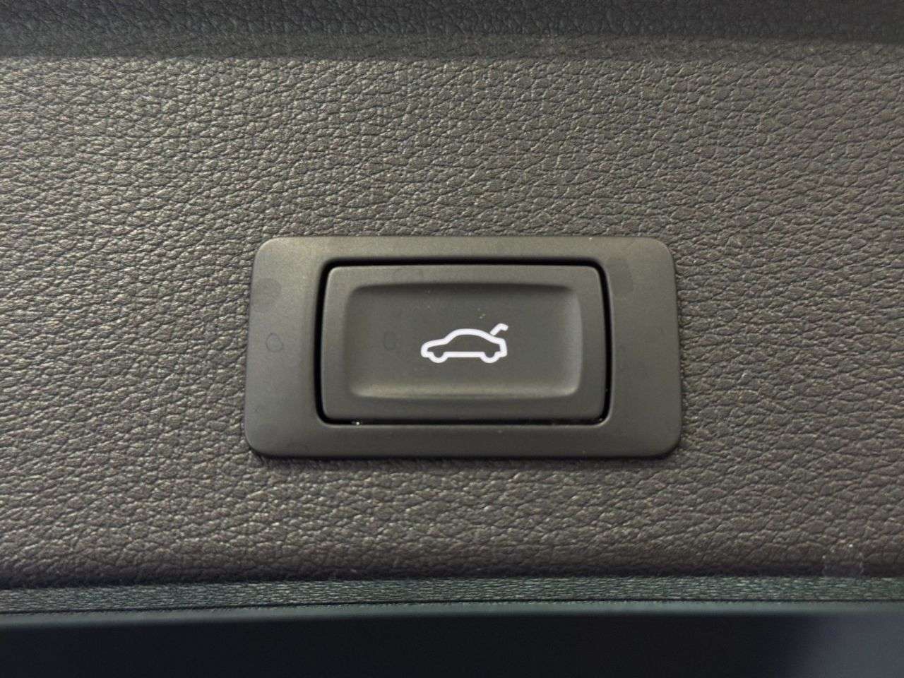 2023 AUDI Q2 2023 AUDI Q2