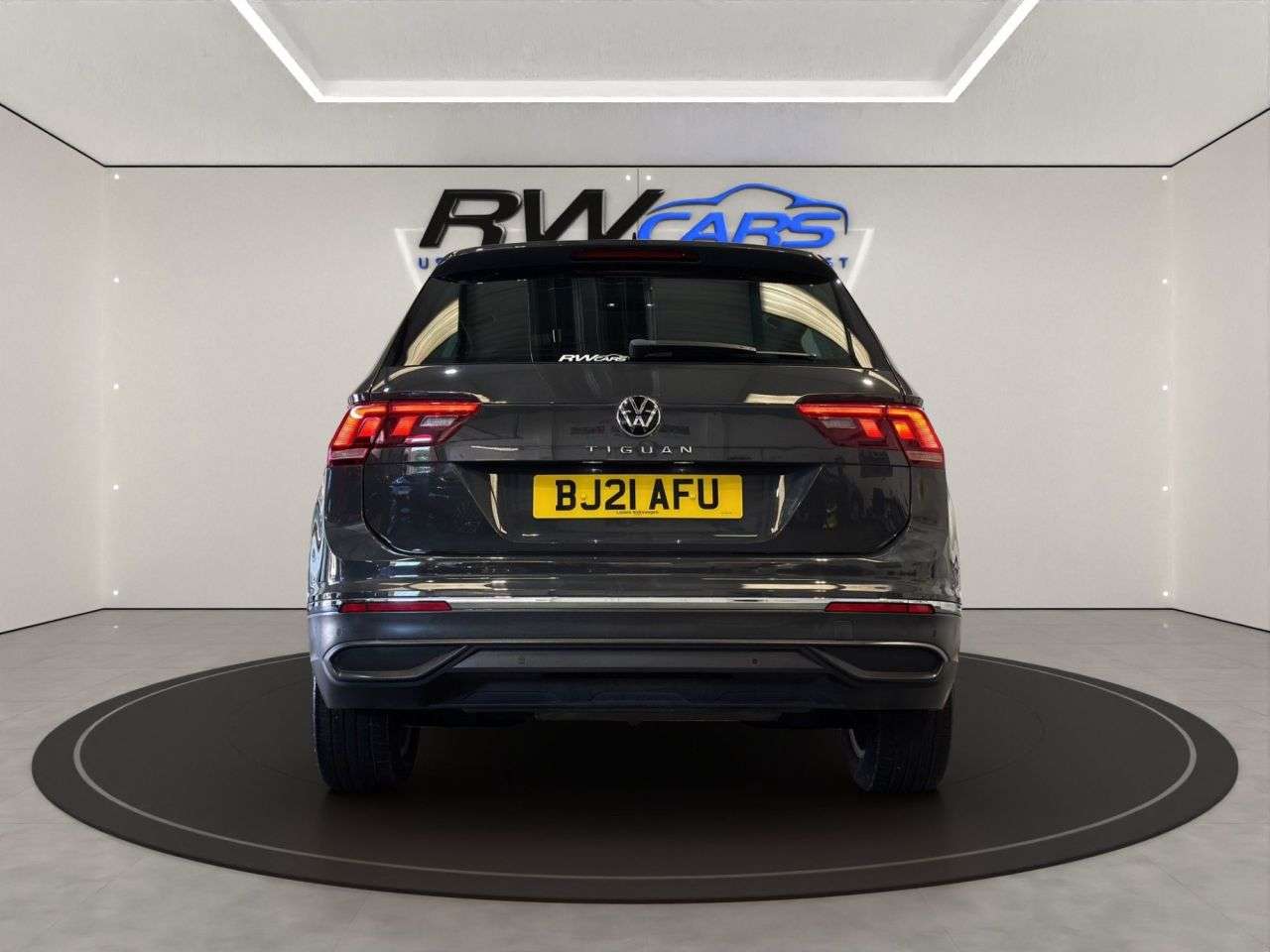 2021 VOLKSWAGEN TIGUAN 2021 VOLKSWAGEN TIGUAN
