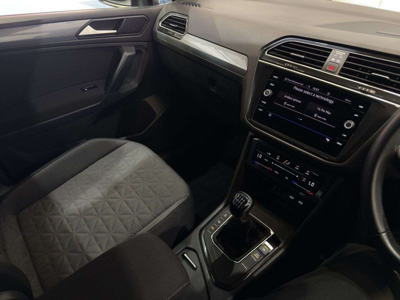2021 VOLKSWAGEN TIGUAN 2021 VOLKSWAGEN TIGUAN