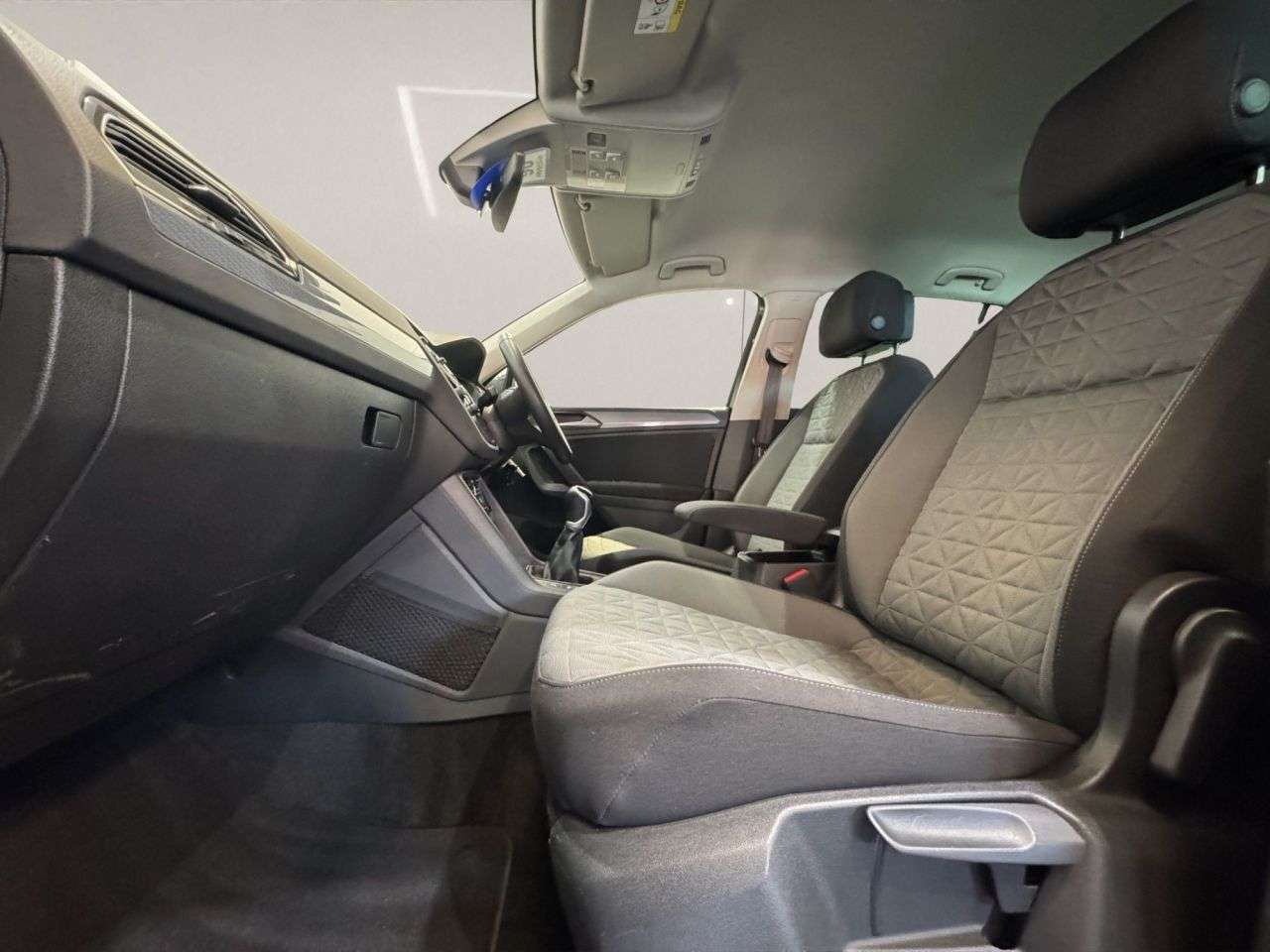 2021 VOLKSWAGEN TIGUAN 2021 VOLKSWAGEN TIGUAN