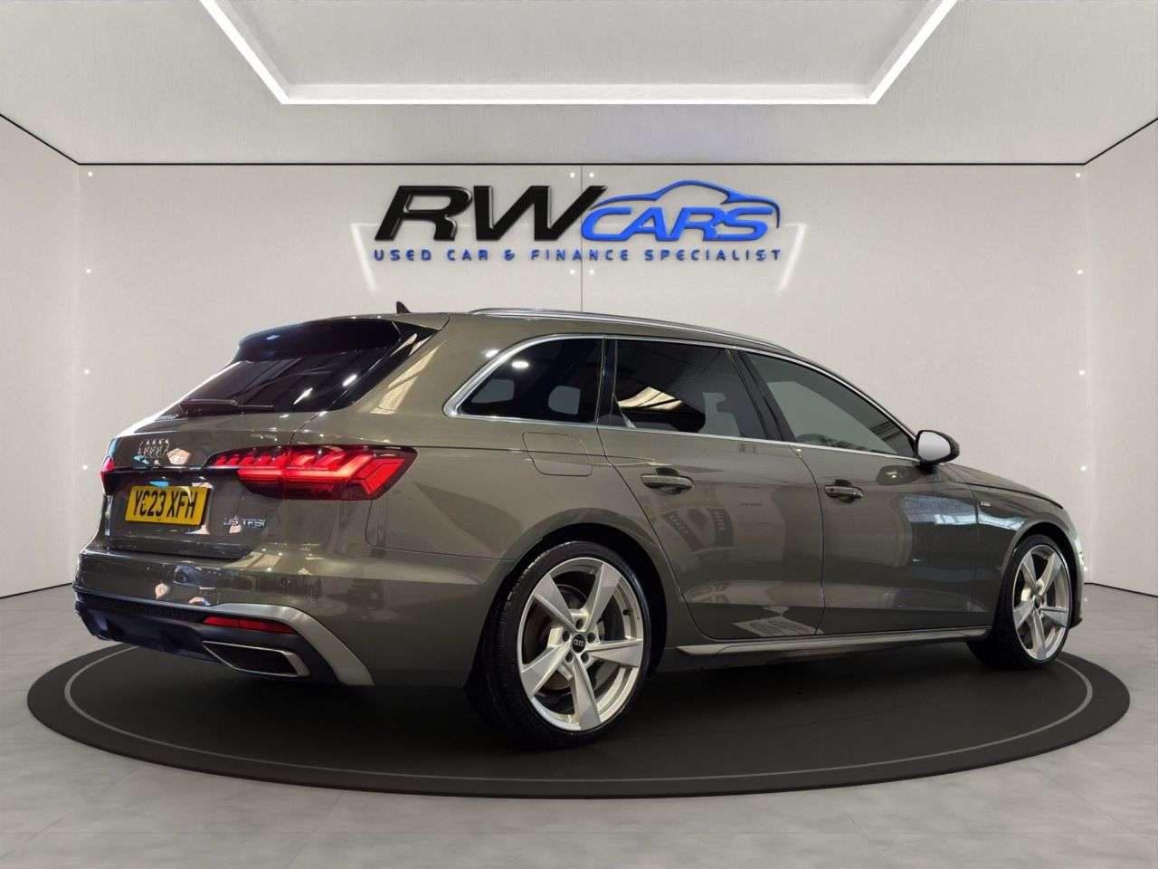 2023 AUDI A4 AVANT 2023 AUDI A4 AVANT