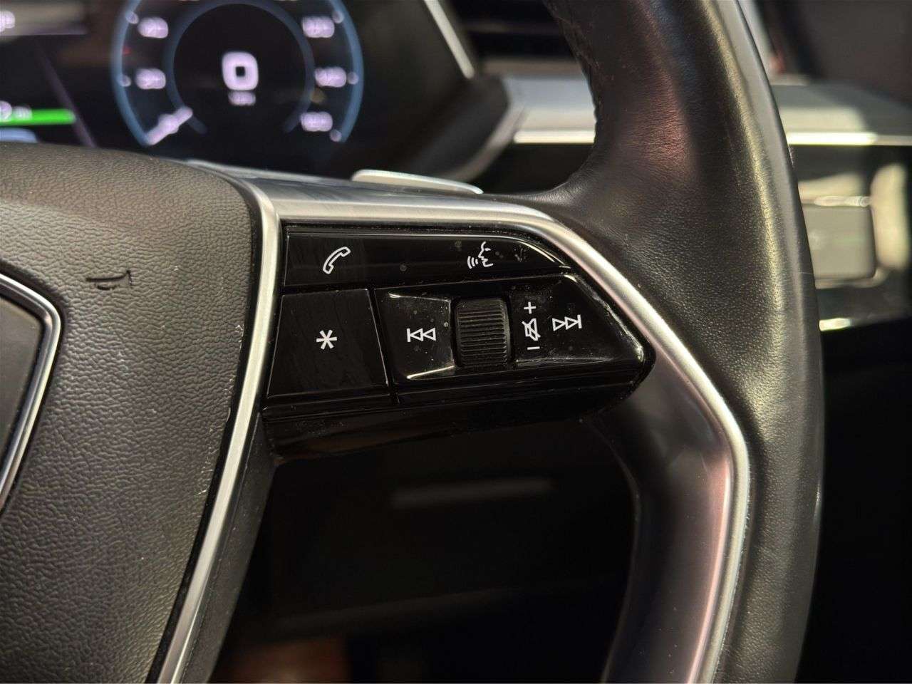 2020 AUDI E-TRON 2020 AUDI E-TRON