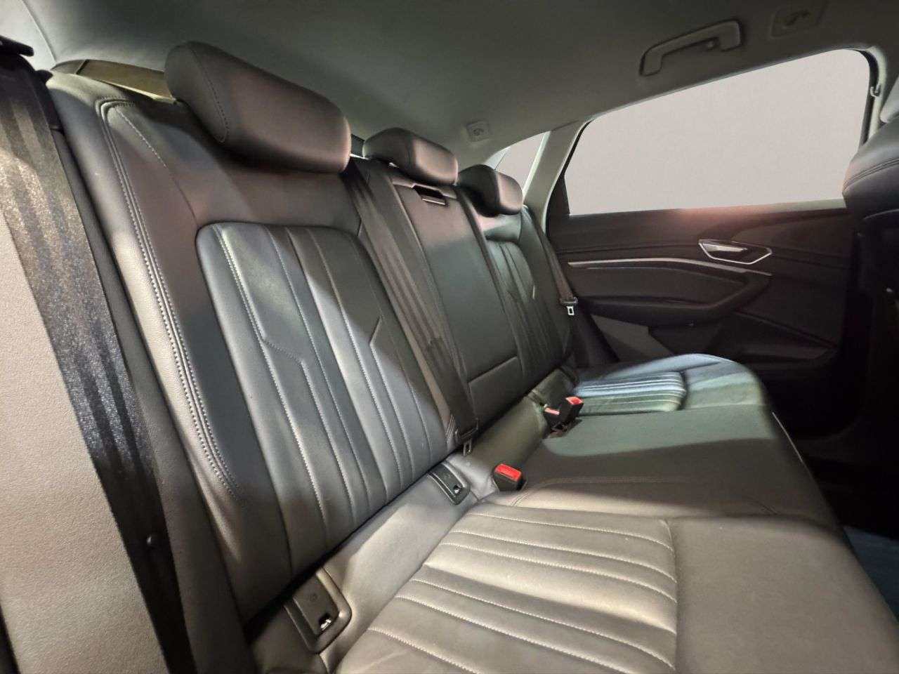 2020 AUDI E-TRON 2020 AUDI E-TRON
