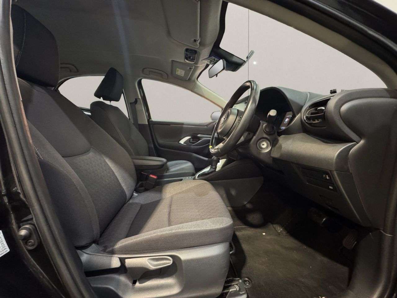 2022 TOYOTA YARIS 2022 TOYOTA YARIS