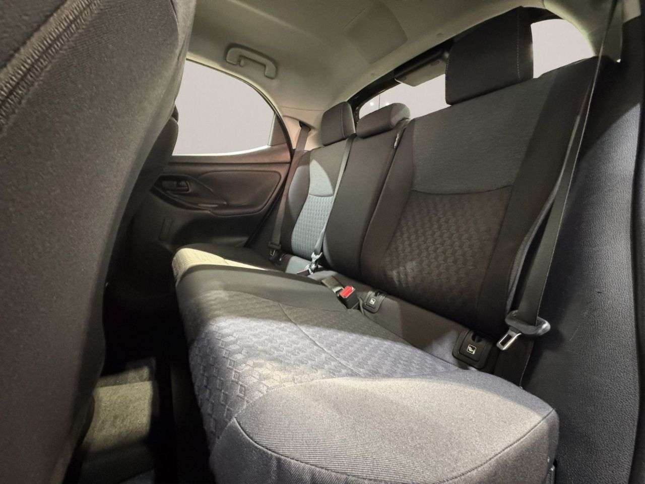 2022 TOYOTA YARIS 2022 TOYOTA YARIS