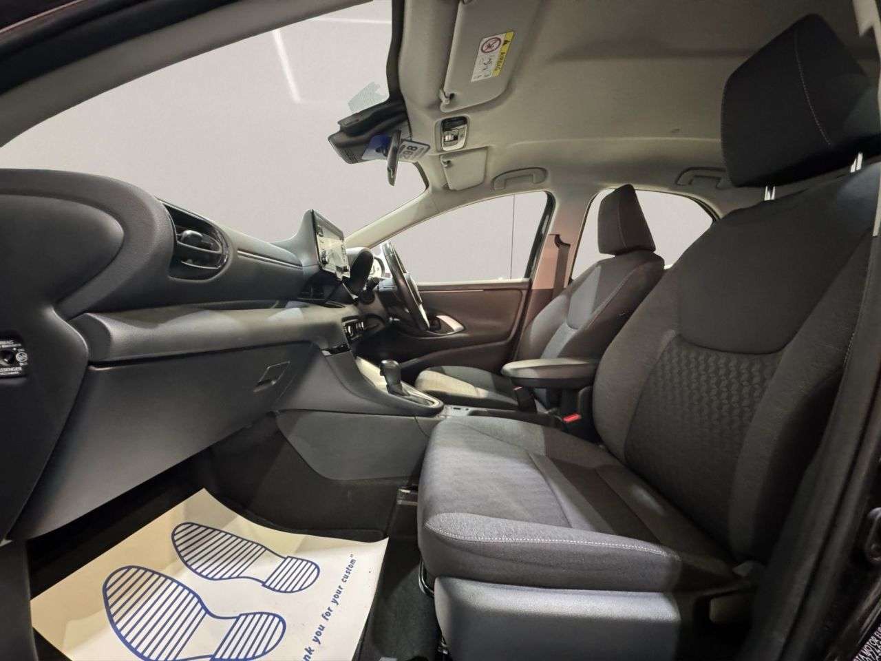 2022 TOYOTA YARIS 2022 TOYOTA YARIS
