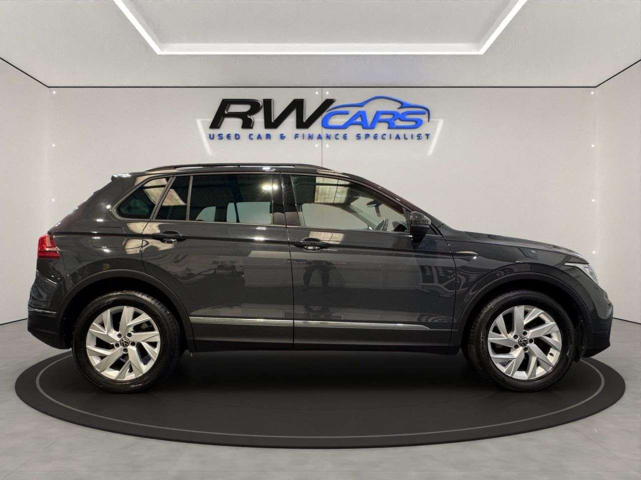 2022 VOLKSWAGEN TIGUAN 2022 VOLKSWAGEN TIGUAN
