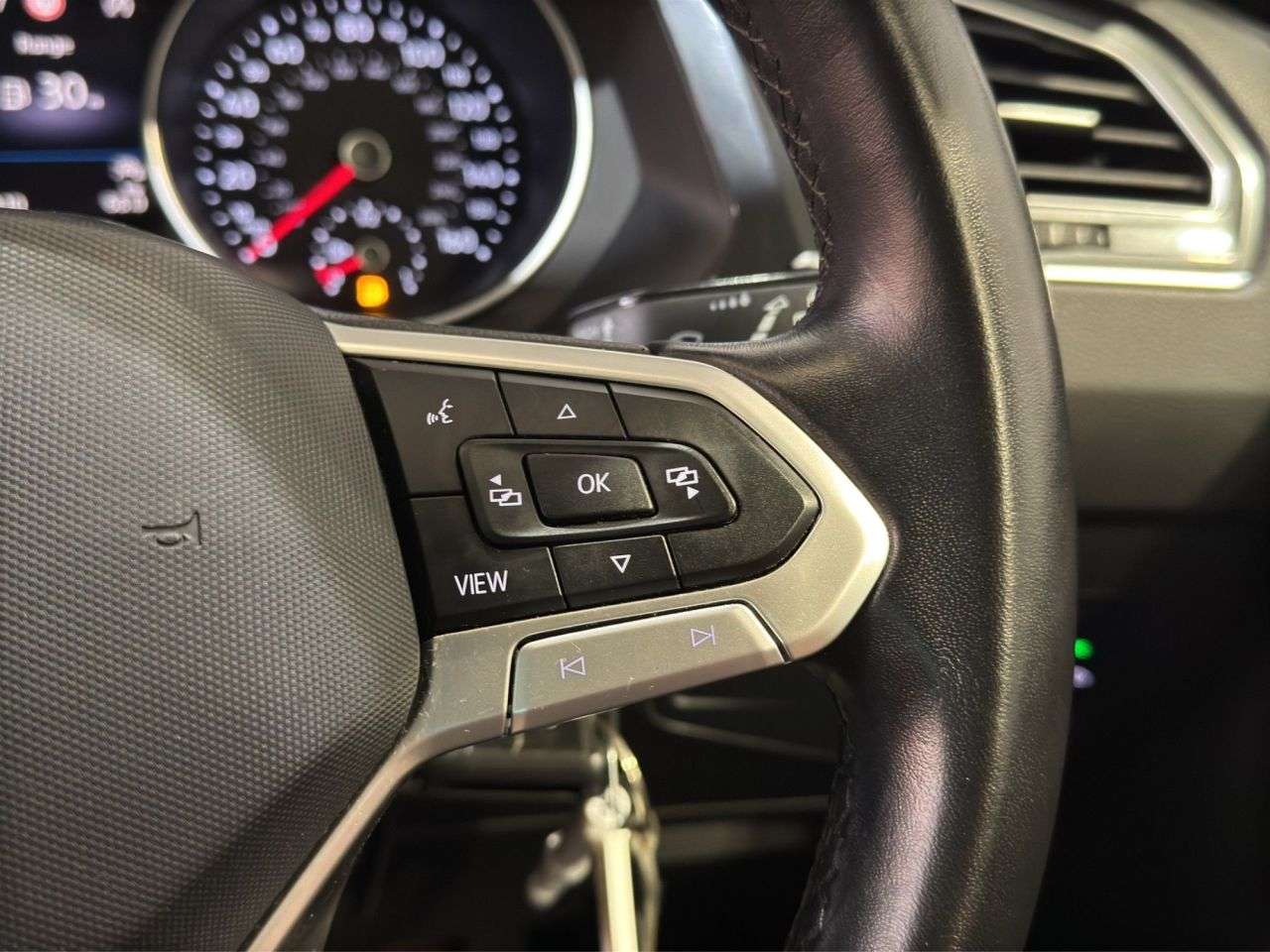 2022 VOLKSWAGEN TIGUAN 2022 VOLKSWAGEN TIGUAN