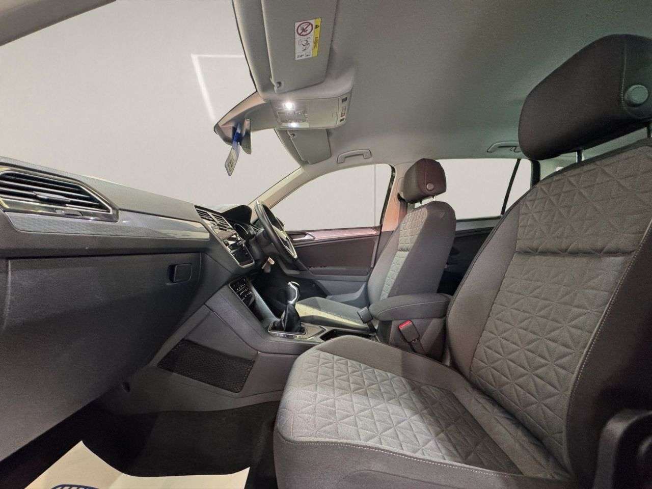 2022 VOLKSWAGEN TIGUAN 2022 VOLKSWAGEN TIGUAN
