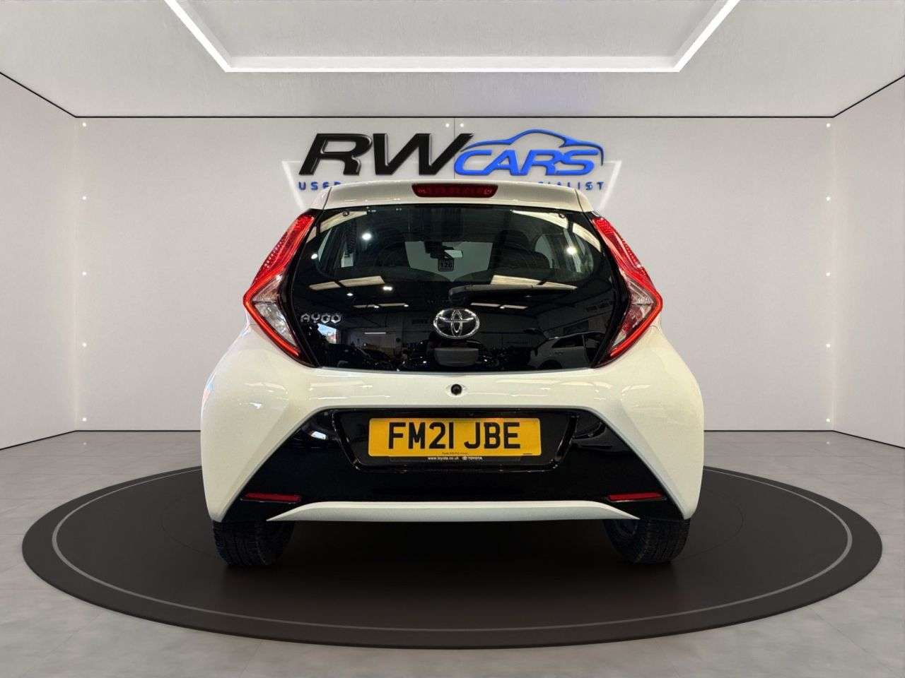 2021 TOYOTA AYGO 2021 TOYOTA AYGO