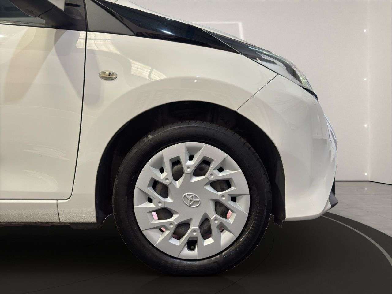 2021 TOYOTA AYGO 2021 TOYOTA AYGO