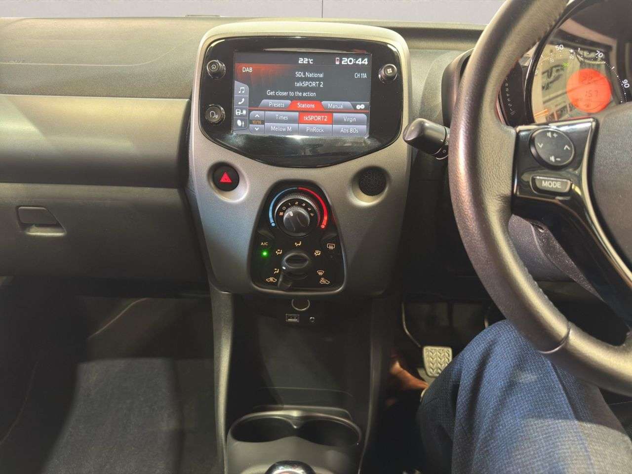 2021 TOYOTA AYGO 2021 TOYOTA AYGO