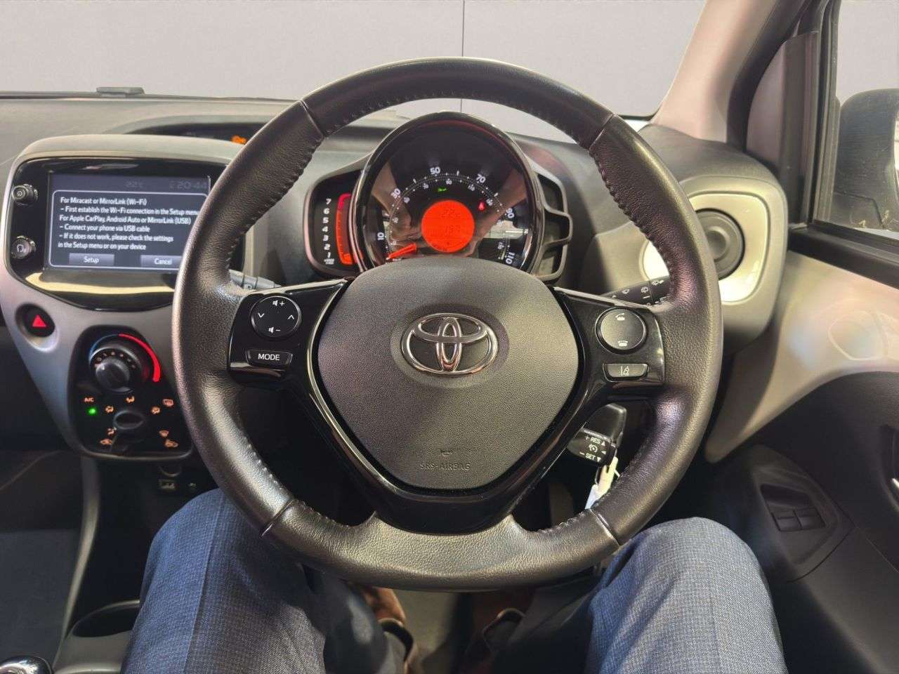 2021 TOYOTA AYGO 2021 TOYOTA AYGO