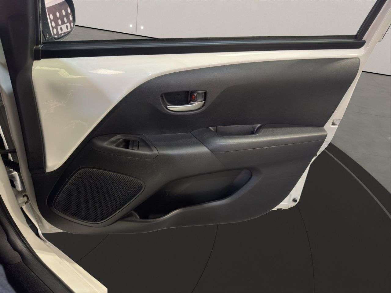 2021 TOYOTA AYGO 2021 TOYOTA AYGO