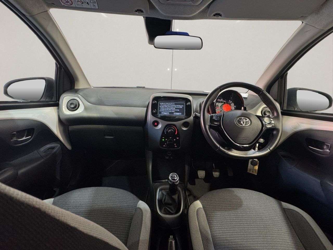 2021 TOYOTA AYGO 2021 TOYOTA AYGO