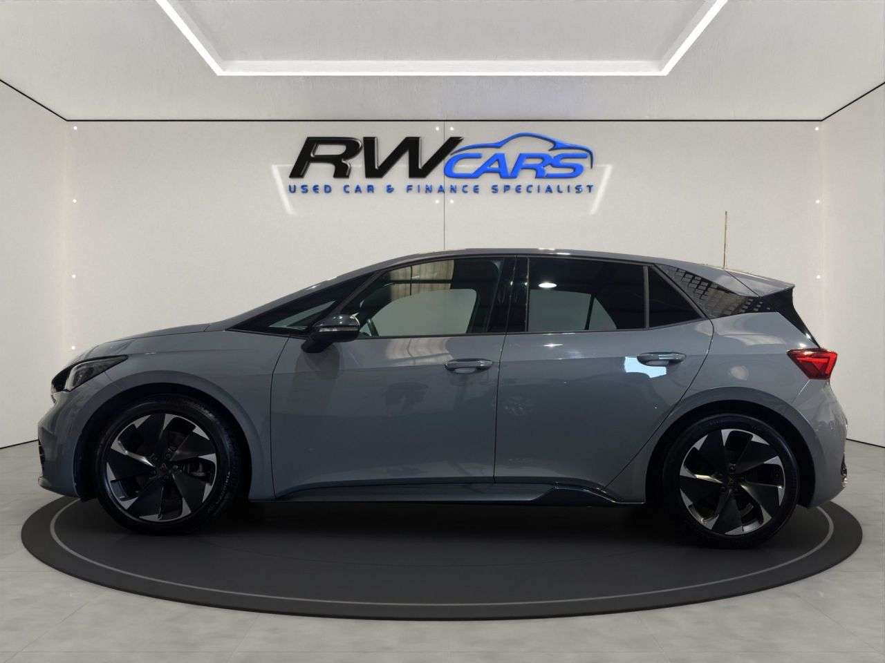 A 2024 CUPRA BORN 58kWh V2 Hatchback 5dr Electric Auto (204 ps) A 2024 CUPRA BORN 58kWh V2 Hatchback 5dr Electric Auto (204 ps)