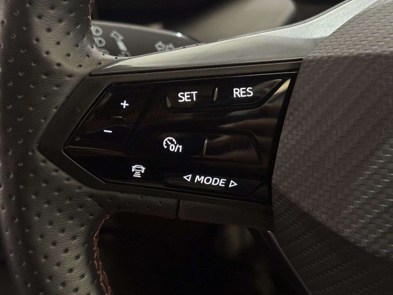 2024 CUPRA BORN 2024 CUPRA BORN