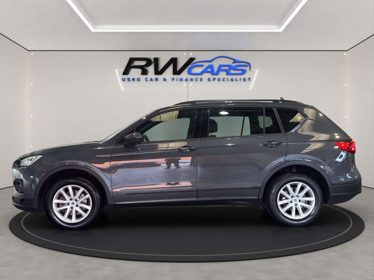 A 2022 SEAT TARRACO 1.5 TSI EVO SE SUV 5dr Petrol DSG Euro 6 (s/s) (150 ps) 7 SEATER - DSG AUTO A 2022 SEAT TARRACO 1.5 TSI EVO SE SUV 5dr Petrol DSG Euro 6 (s/s) (150 ps) 7 SEATER - DSG AUTO