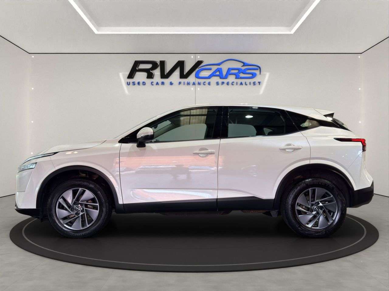 A 2023 NISSAN QASHQAI 1.3 DIG-T MHEV Acenta Premium SUV 5dr Petrol Hybrid Manual Euro 6 (s/s) (14 A 2023 NISSAN QASHQAI 1.3 DIG-T MHEV Acenta Premium SUV 5dr Petrol Hybrid Manual Euro 6 (s/s) (14