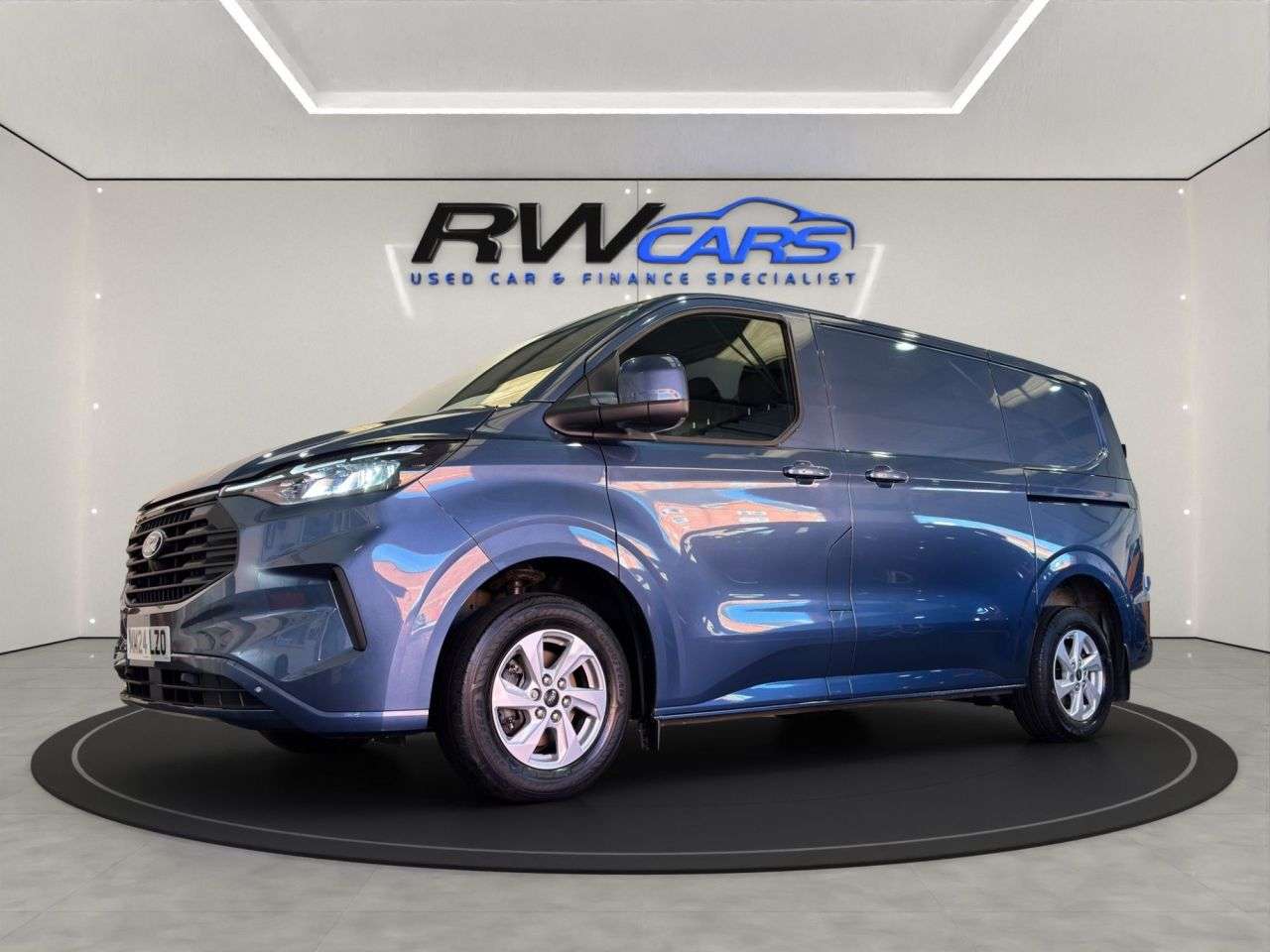 A 2024 FORD TRANSIT CUSTOM 2.0 280 EcoBlue Limited Panel Van 5dr Diesel Manual L1 H1 Euro 6 (s/s) (136 A 2024 FORD TRANSIT CUSTOM 2.0 280 EcoBlue Limited Panel Van 5dr Diesel Manual L1 H1 Euro 6 (s/s) (136