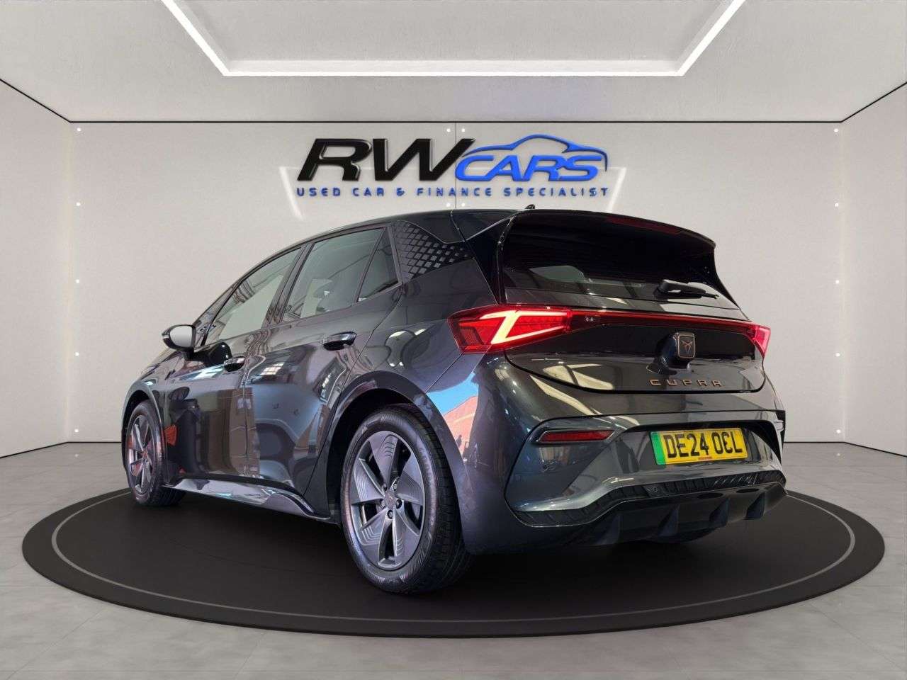 A 2024 CUPRA BORN 58kWh V1 Hatchback 5dr Electric Auto (204 ps) A 2024 CUPRA BORN 58kWh V1 Hatchback 5dr Electric Auto (204 ps)