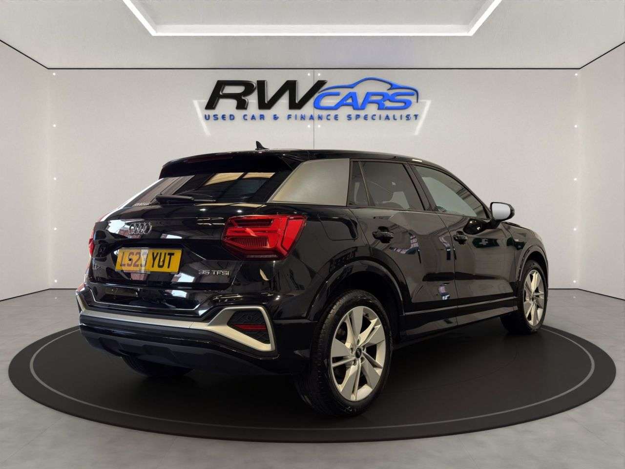 2023 AUDI Q2 2023 AUDI Q2