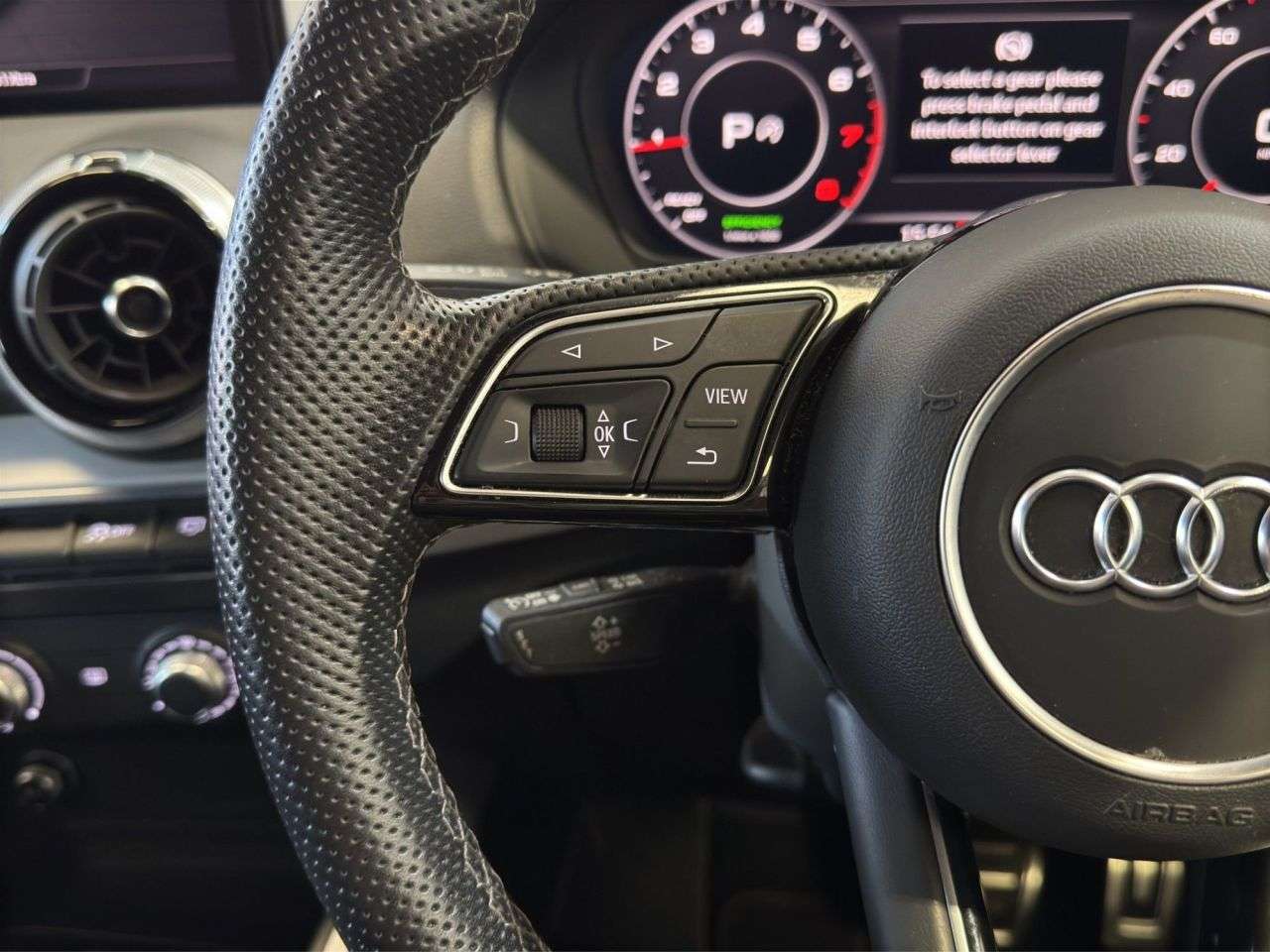 2023 AUDI Q2 2023 AUDI Q2