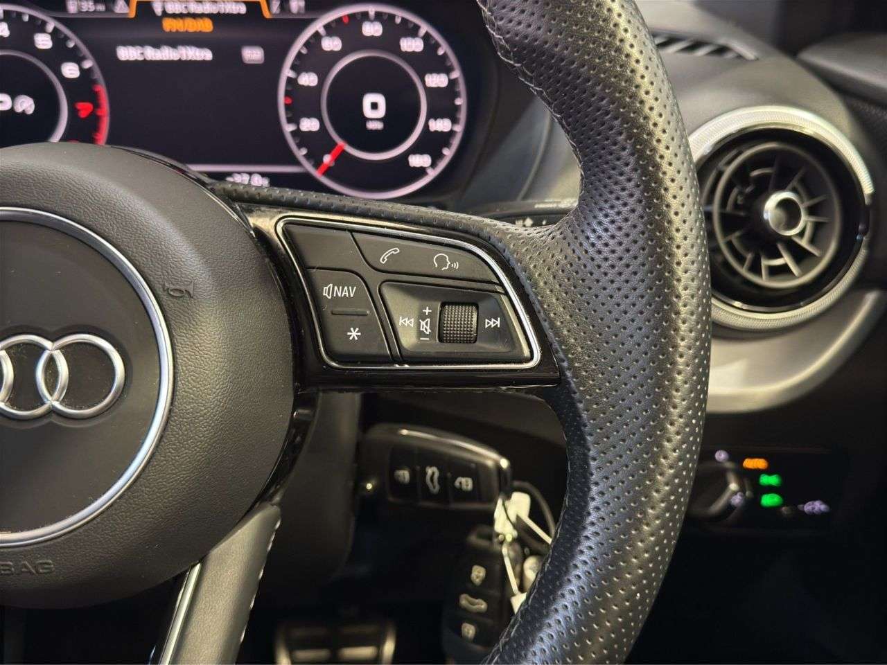 2023 AUDI Q2 2023 AUDI Q2
