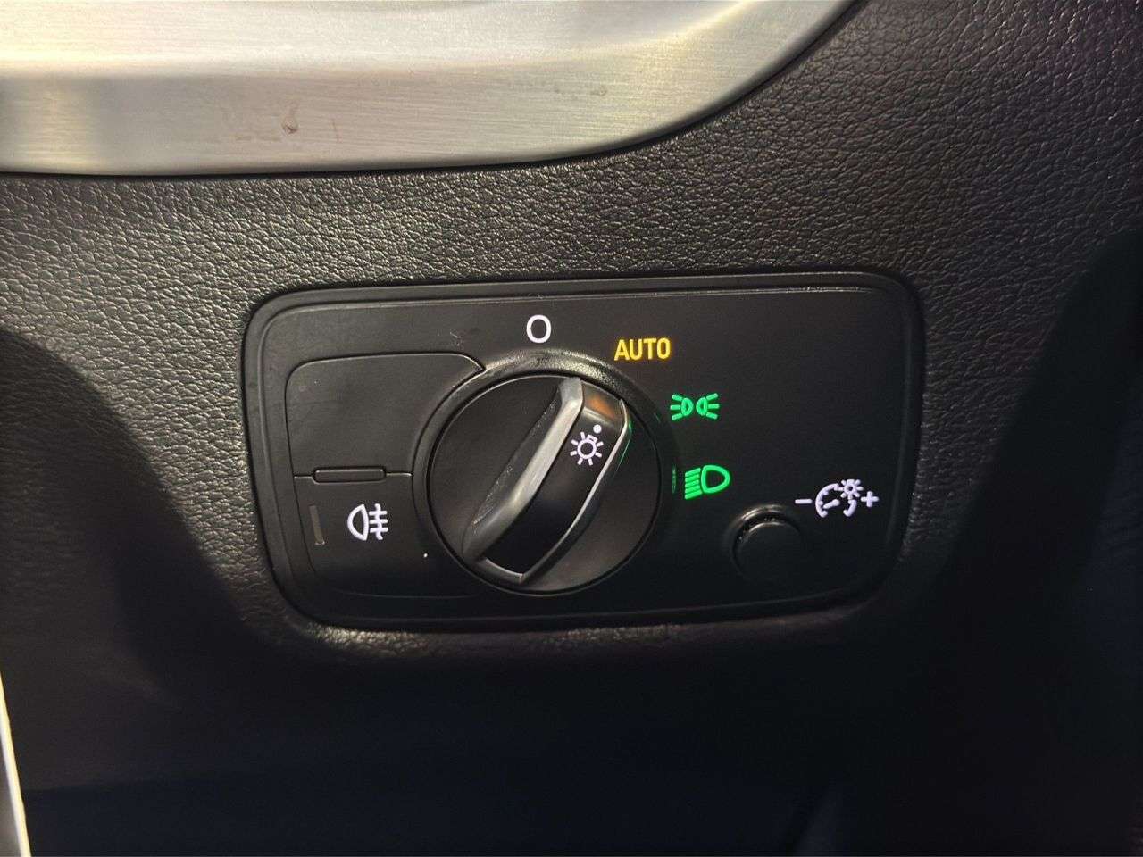 2023 AUDI Q2 2023 AUDI Q2