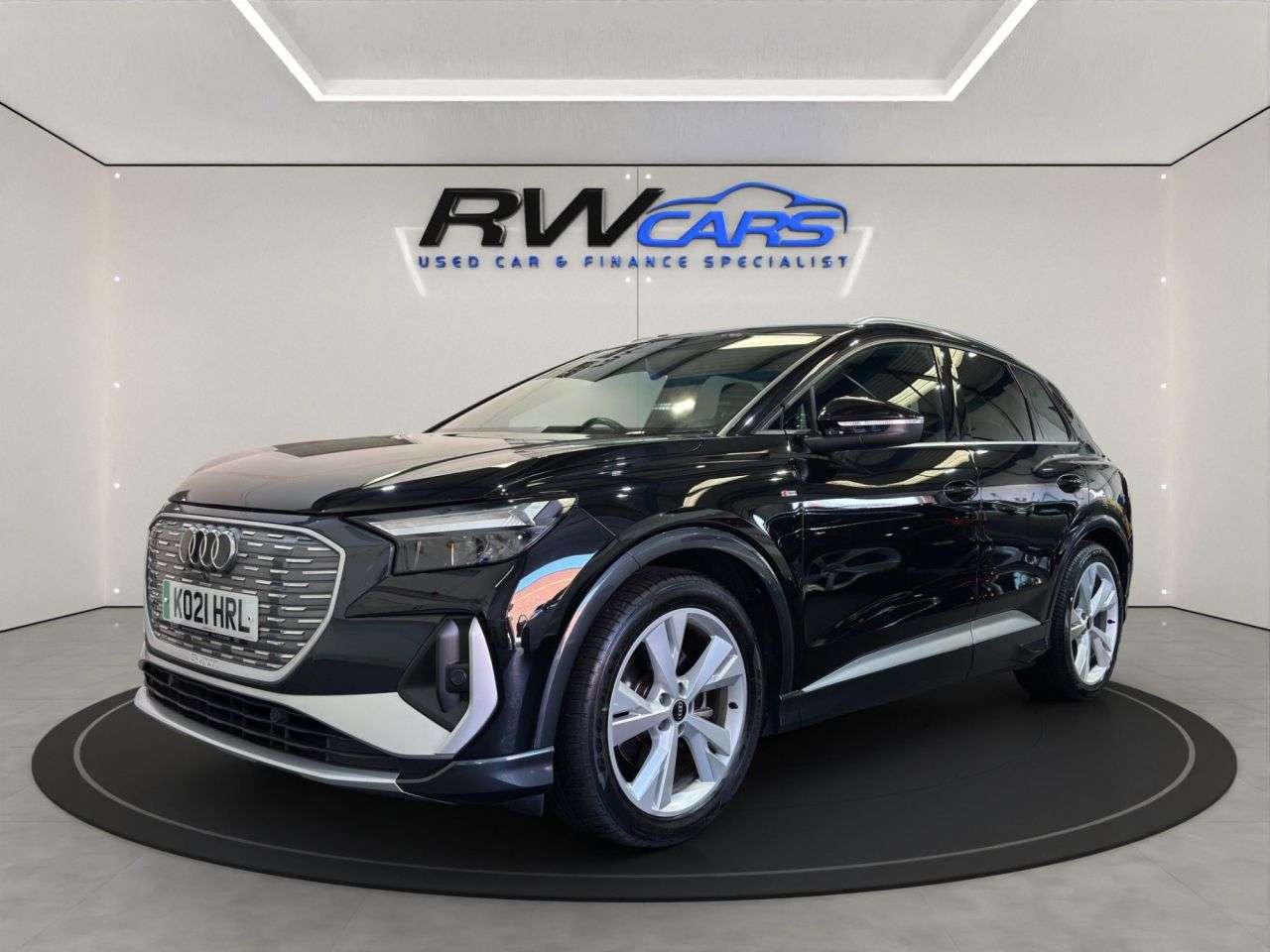 A 2021 AUDI Q4 E-TRON S LINE A 2021 AUDI Q4 E-TRON S LINE