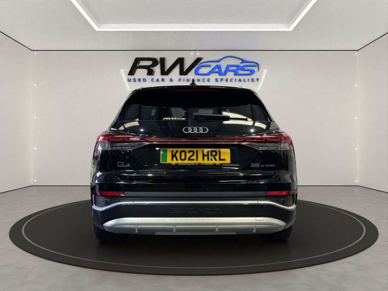 A 2021 AUDI Q4 E-TRON S LINE A 2021 AUDI Q4 E-TRON S LINE