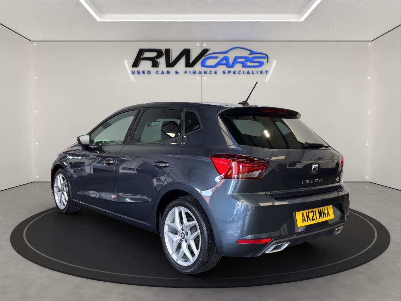 A 2021 SEAT IBIZA 1.0 TSI FR Hatchback 5dr Petrol Manual Euro 6 (s/s) GPF (95 ps) A 2021 SEAT IBIZA 1.0 TSI FR Hatchback 5dr Petrol Manual Euro 6 (s/s) GPF (95 ps)