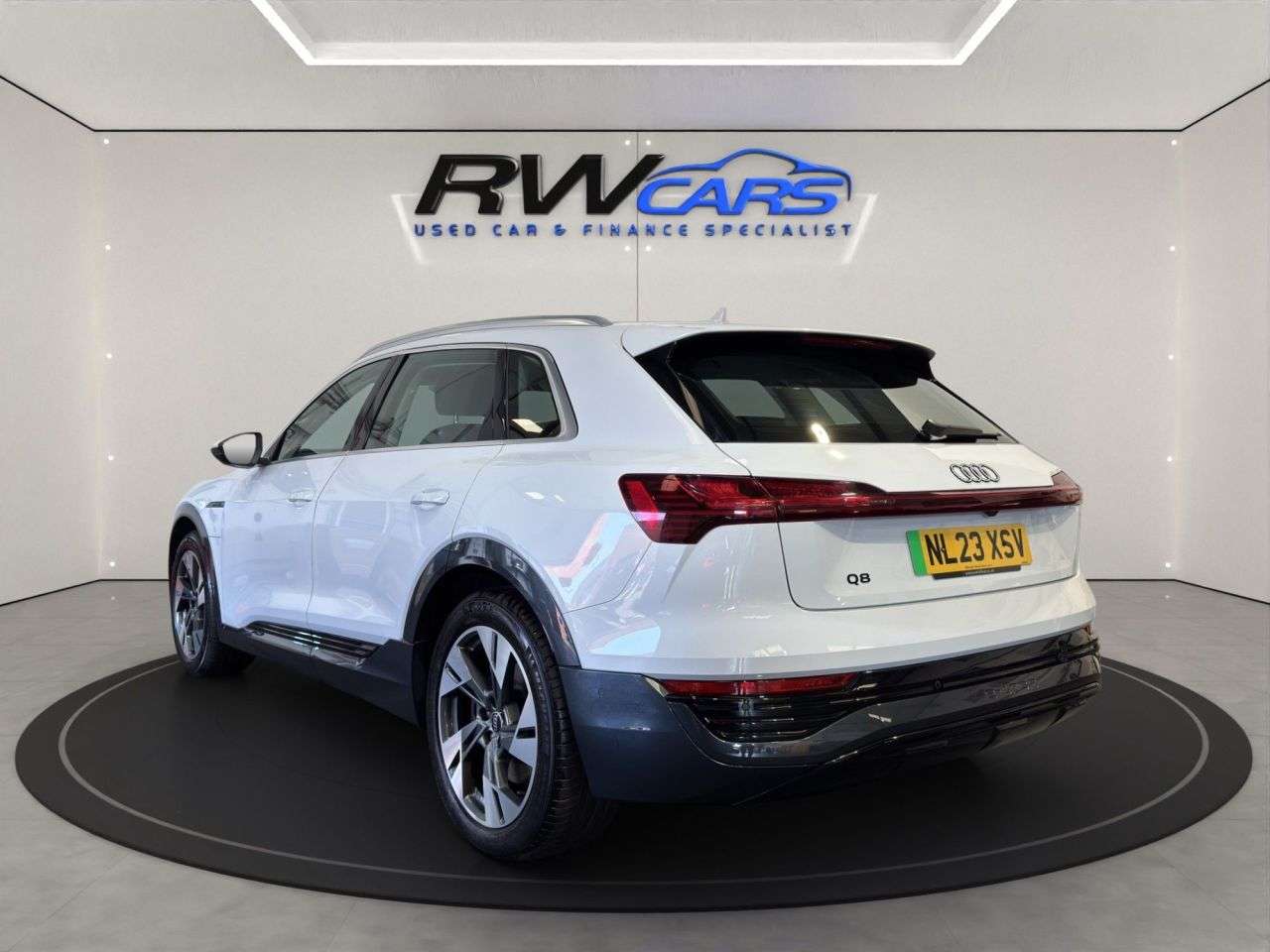 A 2023 AUDI Q8 E-TRON 50 Sport SUV 5dr Electric Auto quattro 95kWh (11kW Charger) (340 ps) A 2023 AUDI Q8 E-TRON 50 Sport SUV 5dr Electric Auto quattro 95kWh (11kW Charger) (340 ps)