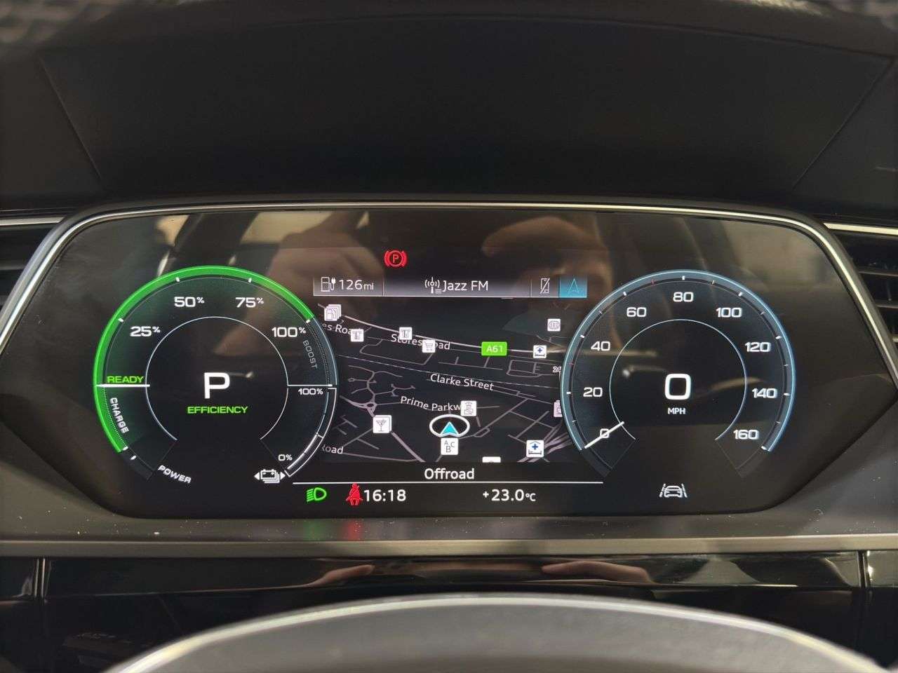 2023 AUDI Q8 E-TRON 2023 AUDI Q8 E-TRON